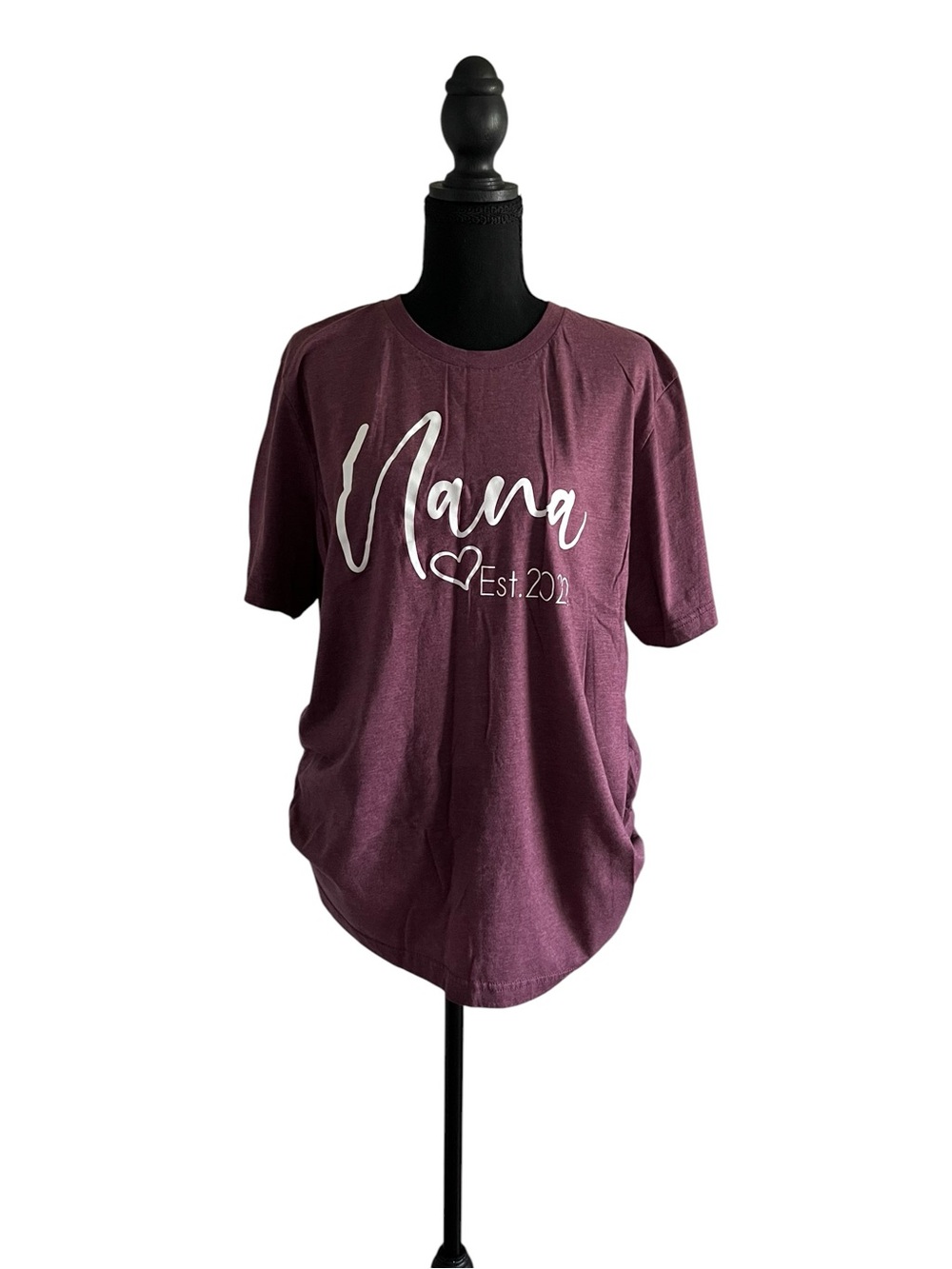 Mauve 'Nana Est. 2020’ Graphic Tee